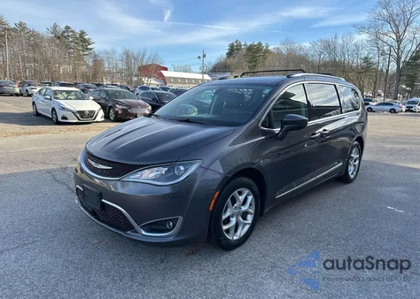 2017 Chrysler Pacifica Touring L Plus из США, поврежденный, VIN 2C4RC1EG8HR803926